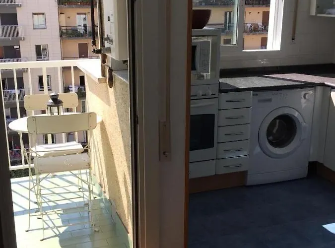 Felipeiv,centrico,terraza,wifi,parking 20 Euros Night * サン・セバスティアン